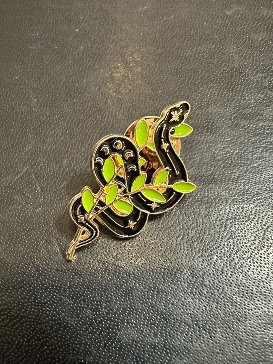 Witchy Snake Enamel Pin Bundle 🐍 Goth Celestial Aesthetic 6pc - Picture 5 of 8